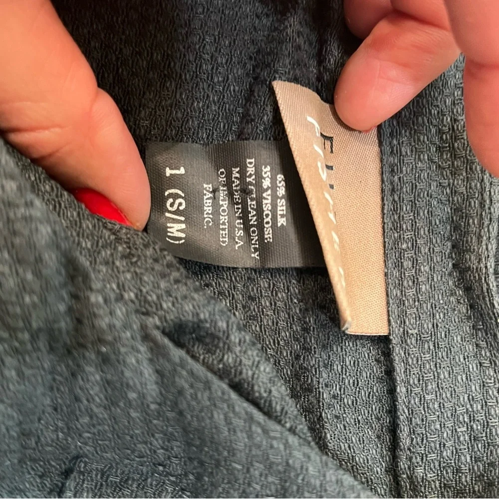 Eileen Fisher Black Textured Silk/Viscose Long Sleeve - Picture 5 of 6